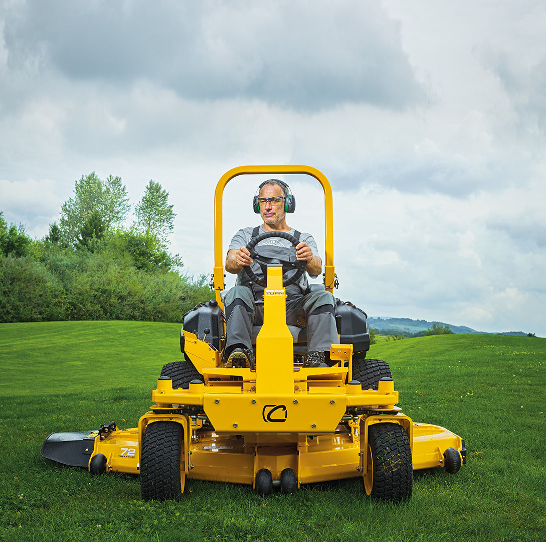 Cub Cadet Z7 183 – Kawasaki Motor (53BIHKUY603) - Imagen 2