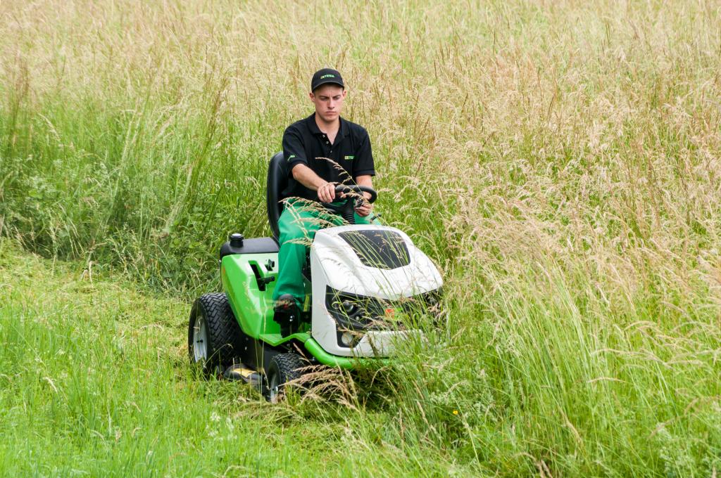 Etesia Hydro 100 MK124 - Imagen 10